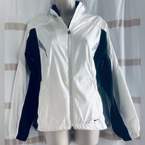 Nike White and Black Sporty Athletic Warm Lightweight Design Women Jacket Small